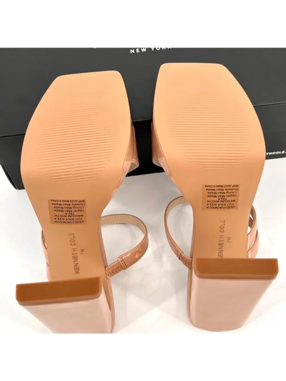Kenneth Cole Tala Platform Heels Size 7M Buff Patent Strappy Square Toe Sandals